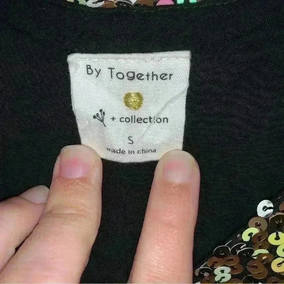 By Together Sparkle All Over Sequin V Neck Mini Dress Festive Party Size Small - Picture 7 of 12